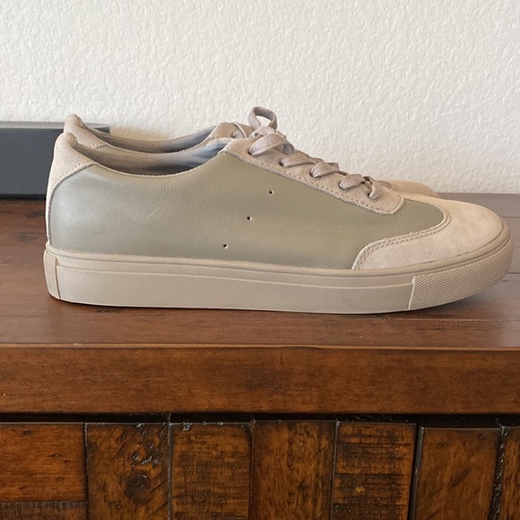 Generic Surplus Men’s Shoes - Picture 7 of 9